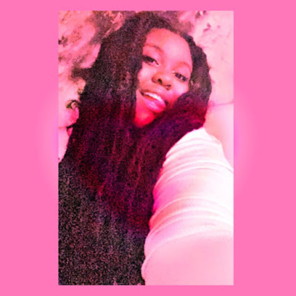 Meet your Posher, Nakiyah - Picture 1 of 1